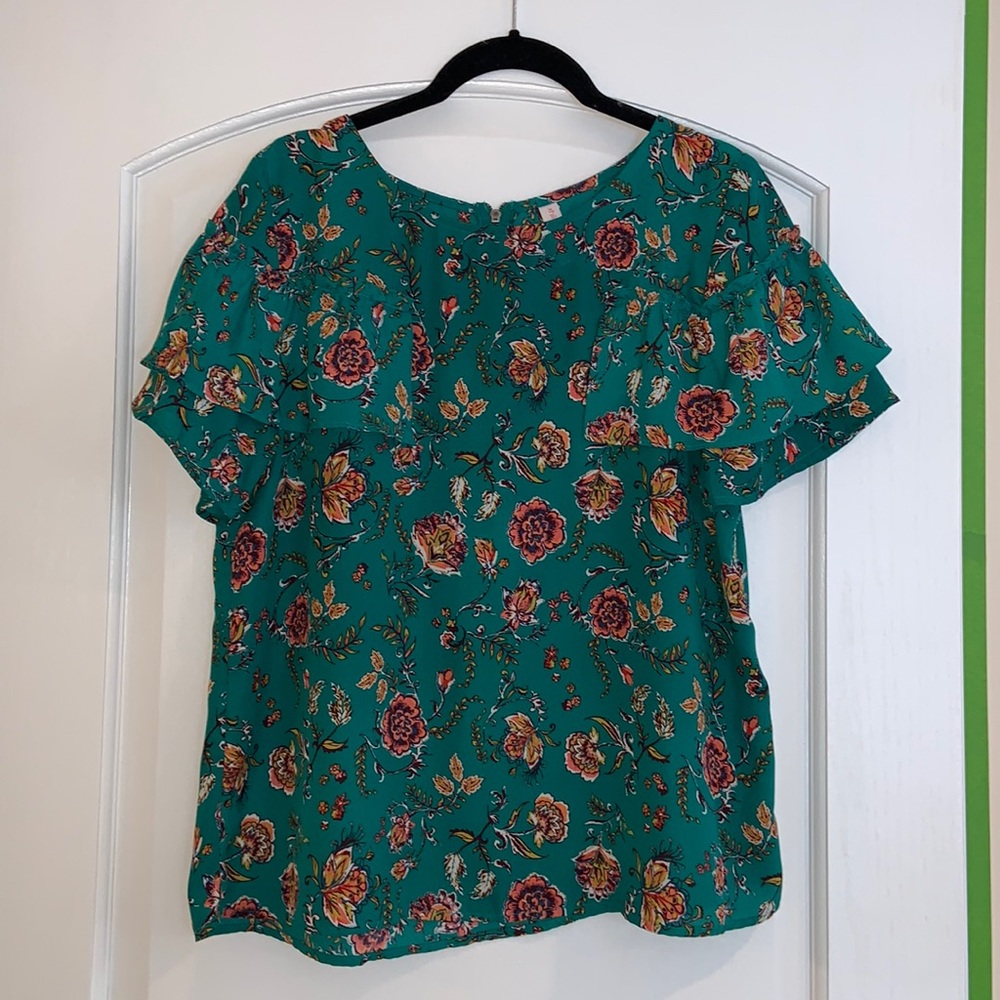 Xhilaration top
